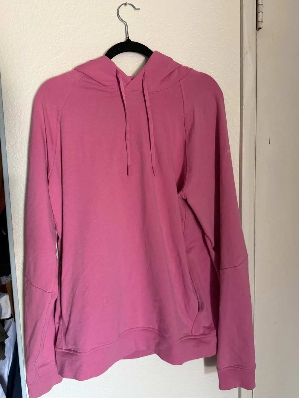 Lululemon Drawstring Pullover Hoodie Pink Size L